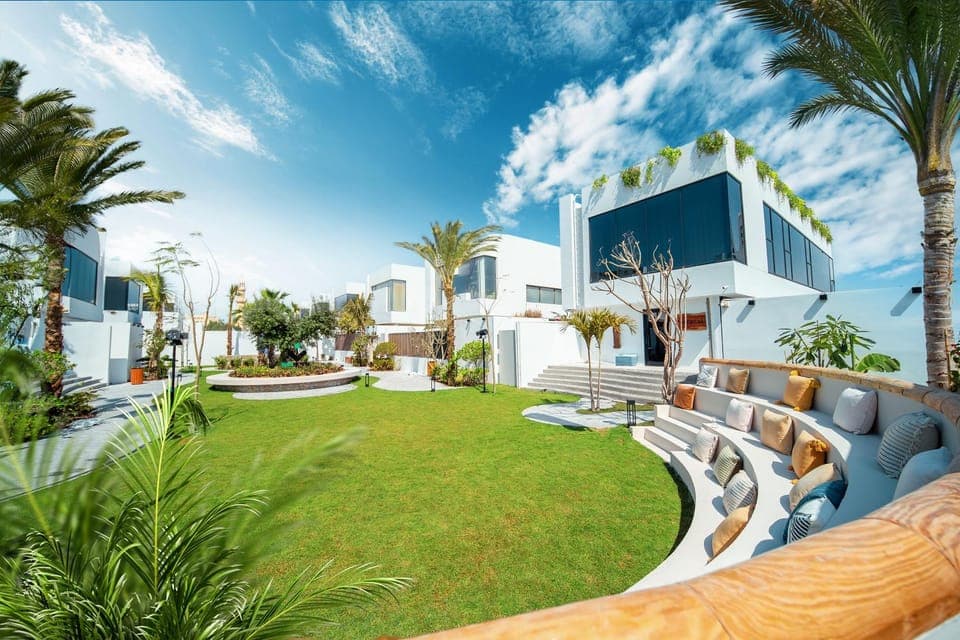 Property building, Garden, Garden view