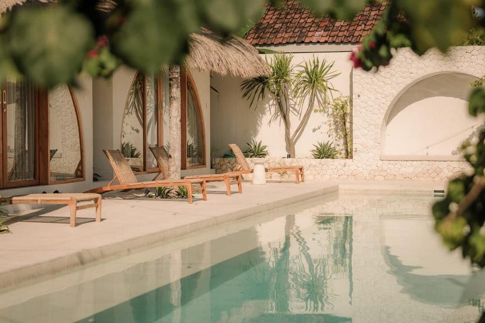 Natural landscape, Garden, Swimming pool, sunbed