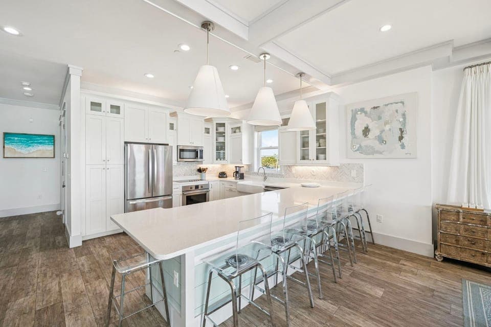 Kitchen or kitchenette, kitchen