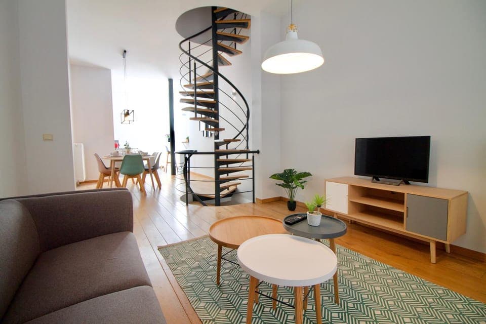 Communal lounge/ TV room, TV and multimedia, Living room, Seating area