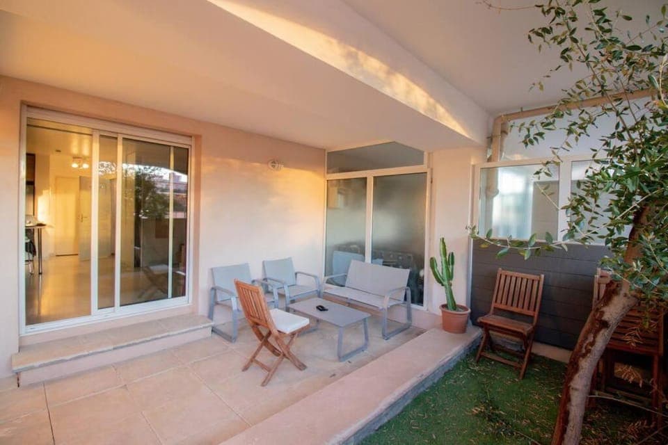 Patio, Balcony/Terrace