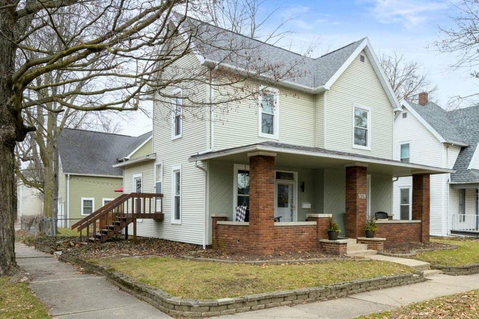 Elegant House 2 min from BSU/Hospital/Downtown Villa in Muncie