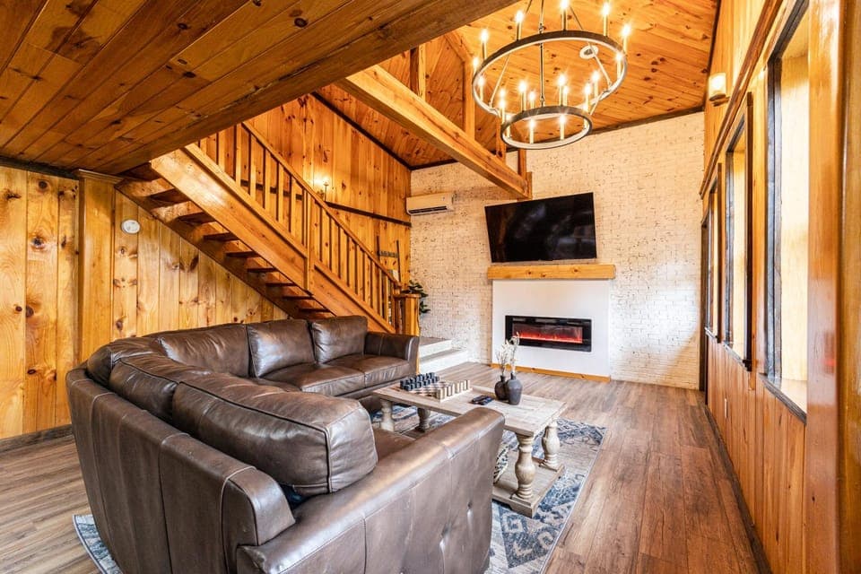 Big Blue Cabins Cabin in Fontana Lake