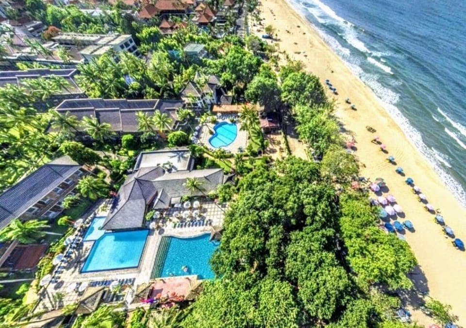 Day, Natural landscape, Bird's eye view, Garden, Beach, City view, Sea view, sunbed