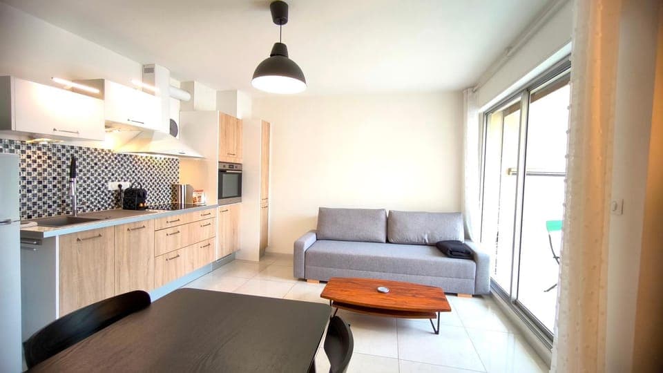 Coffee/tea facilities, Kitchen or kitchenette, Living room, Seating area, Dining area, pet friendly, stove