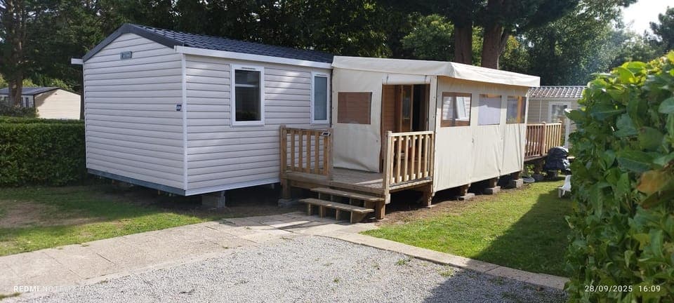 Property building, Garden view