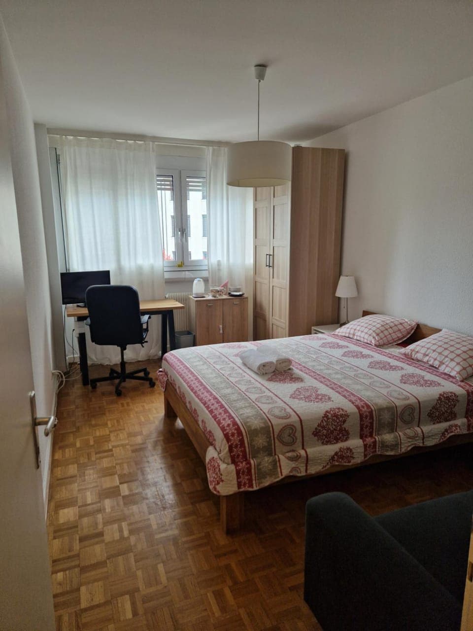 Bed, Photo of the whole room, Bedroom