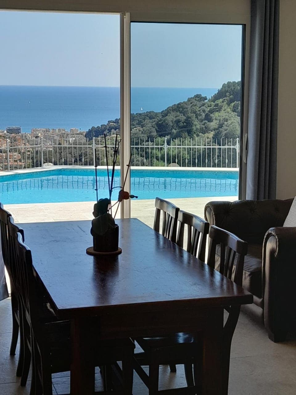 View (from property/room), Dining area, Pool view