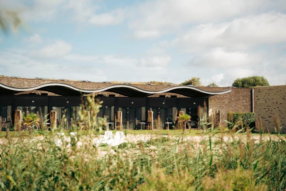 Property building, View (from property/room), Balcony/Terrace