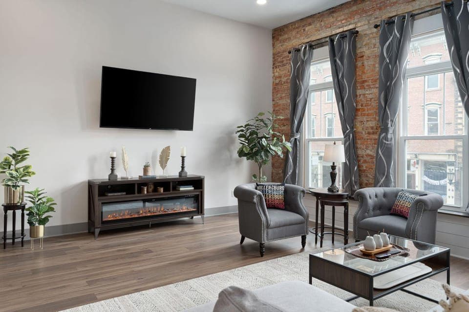 TV and multimedia, fireplace