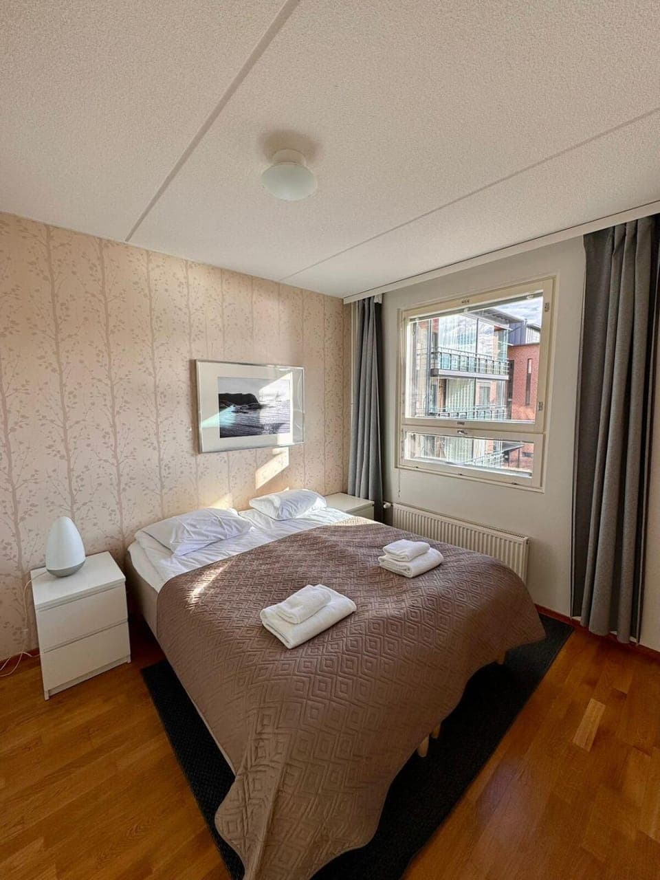 Kotimaailma Apartments - saunallinen kaksio koskinäkymällä - Verstaankatu Apartment in Finland