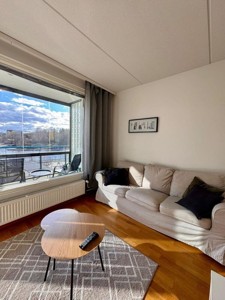 Kotimaailma Apartments - saunallinen kaksio koskinäkymällä - Verstaankatu Apartment in Finland
