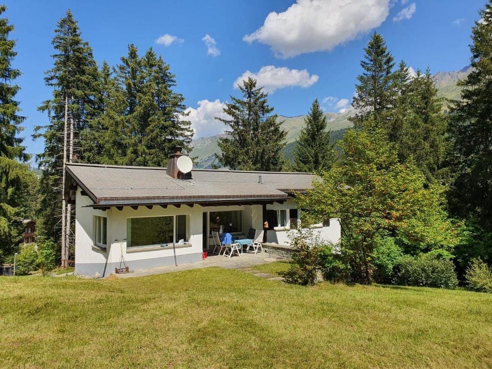 Photo of the whole room