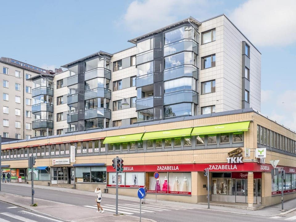 Property building, Street view