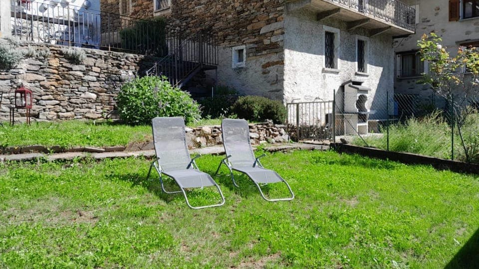 Property building, Garden