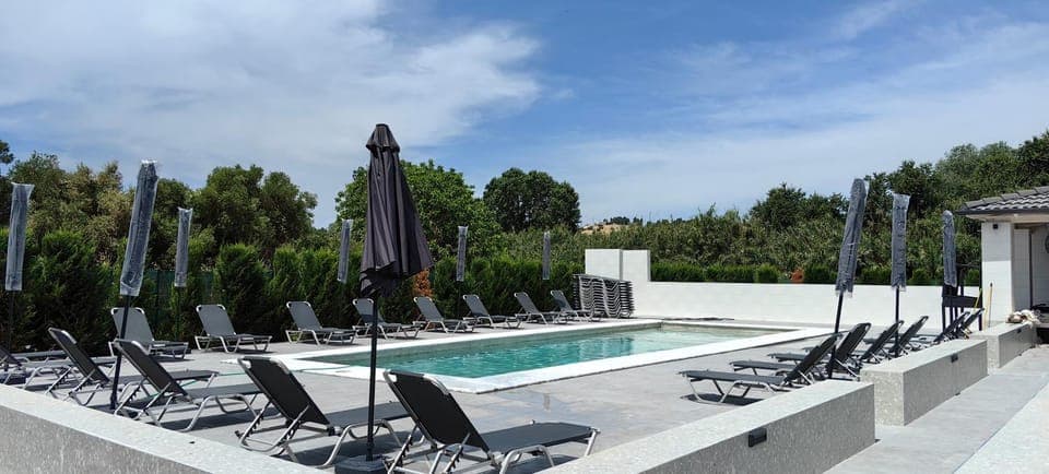 Pool view, Swimming pool, Inner courtyard view, sunbed
