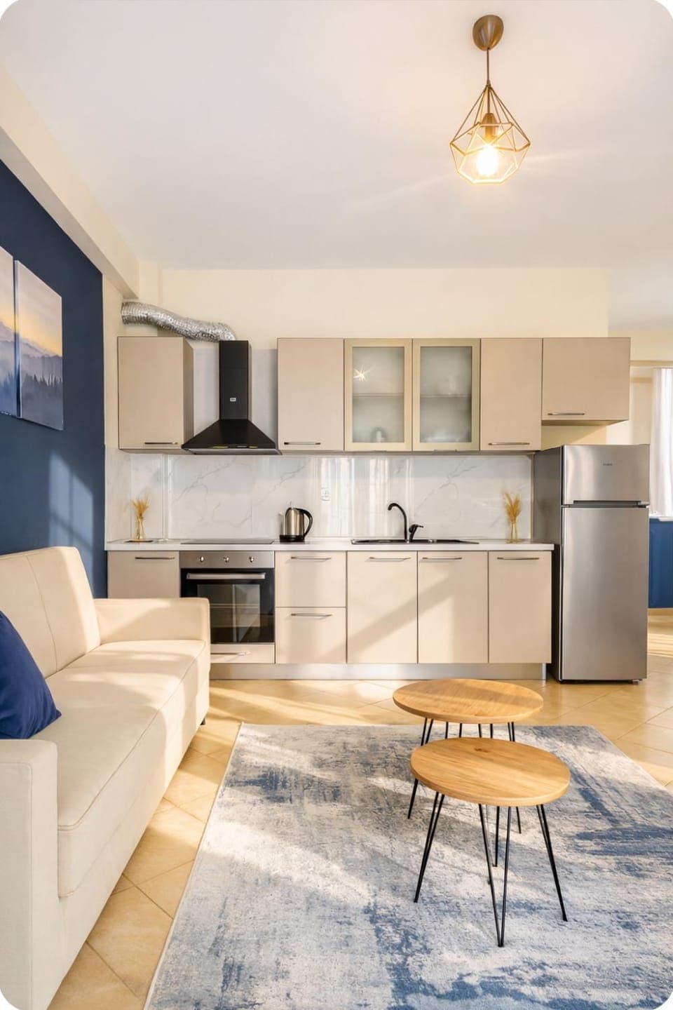 Kitchen or kitchenette, oven