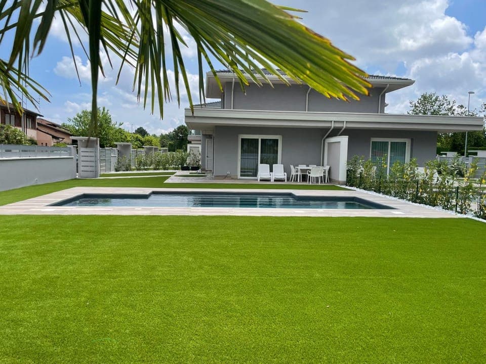 Property building, Garden view