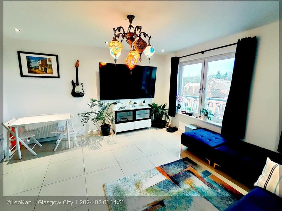 Communal lounge/ TV room, TV and multimedia, Living room, Photo of the whole room, Seating area, Dining area, Evening entertainment