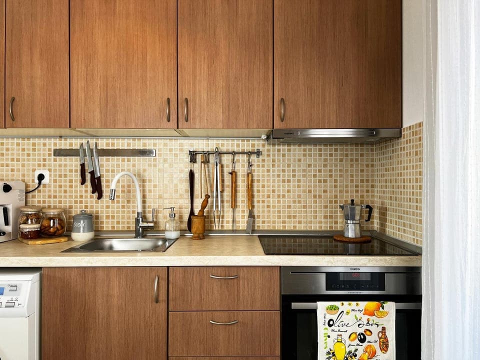 Coffee/tea facilities, Kitchen or kitchenette, dishwasher, pet friendly, stove