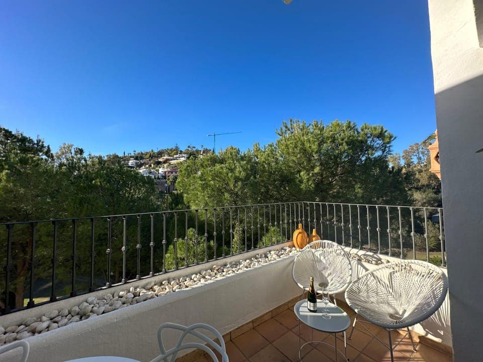 Day, Natural landscape, View (from property/room), Balcony/Terrace, Dining area, Mountain view