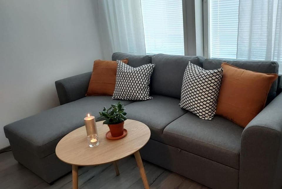 Bed, Living room, Seating area