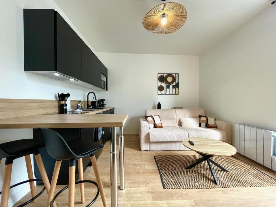 Living room, kitchen