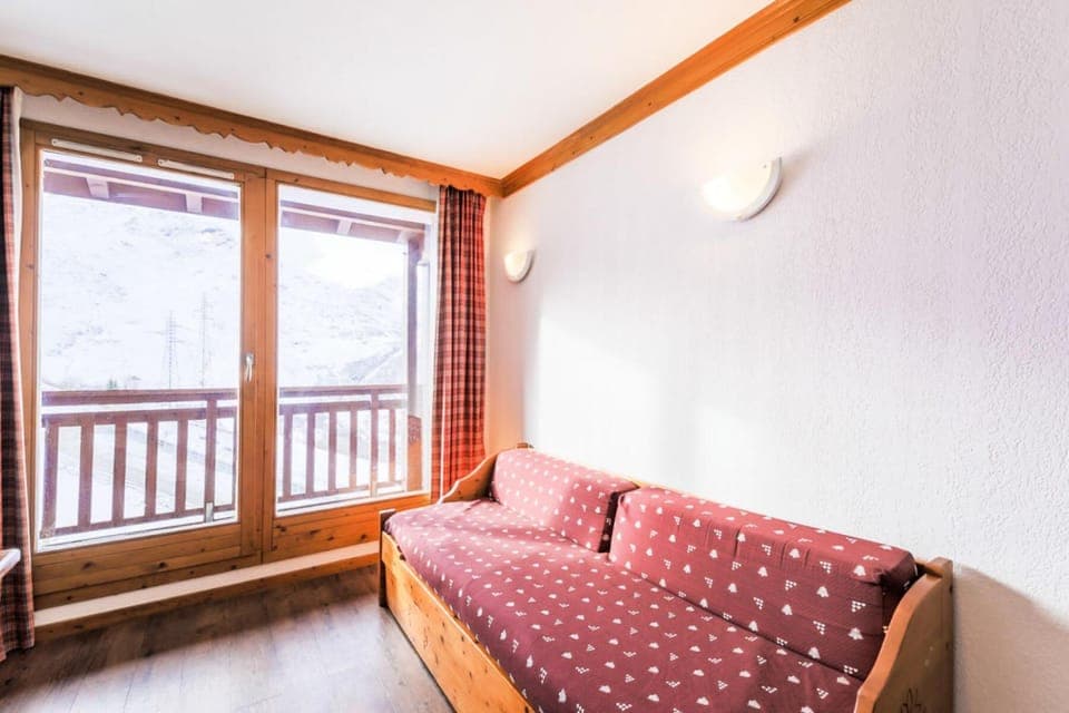 Bed, Bedroom, furniture