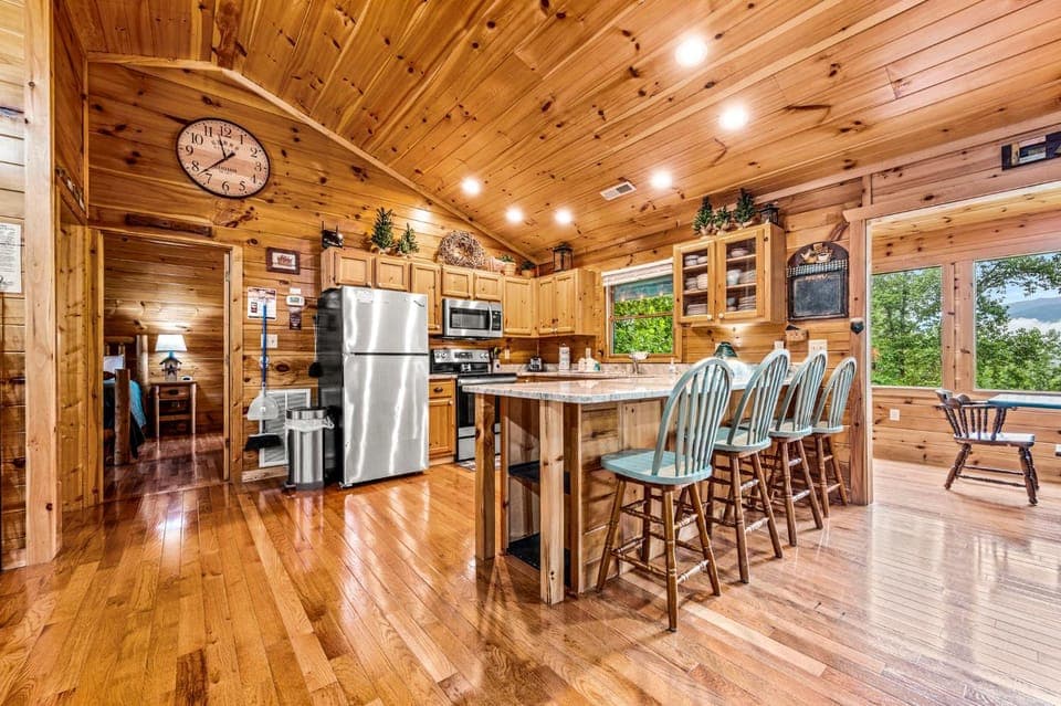 Mountain Mist Chalet in Pittman Center