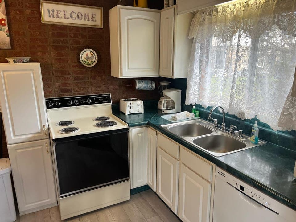 Riversong Chalet in Pittman Center