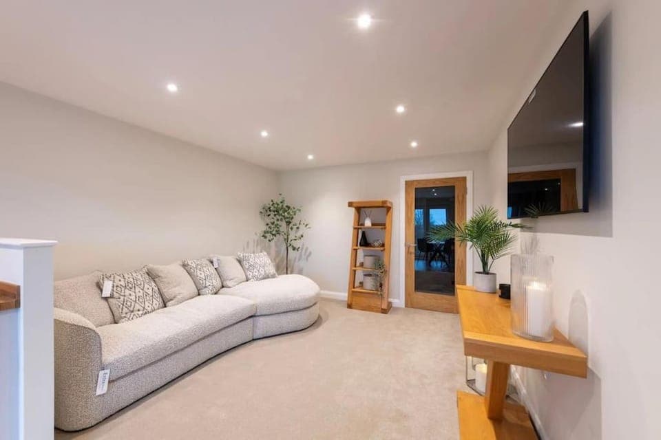 TV and multimedia, Living room