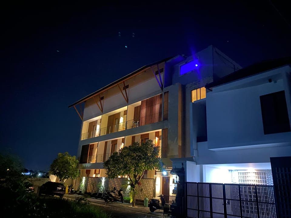 Property building, Night