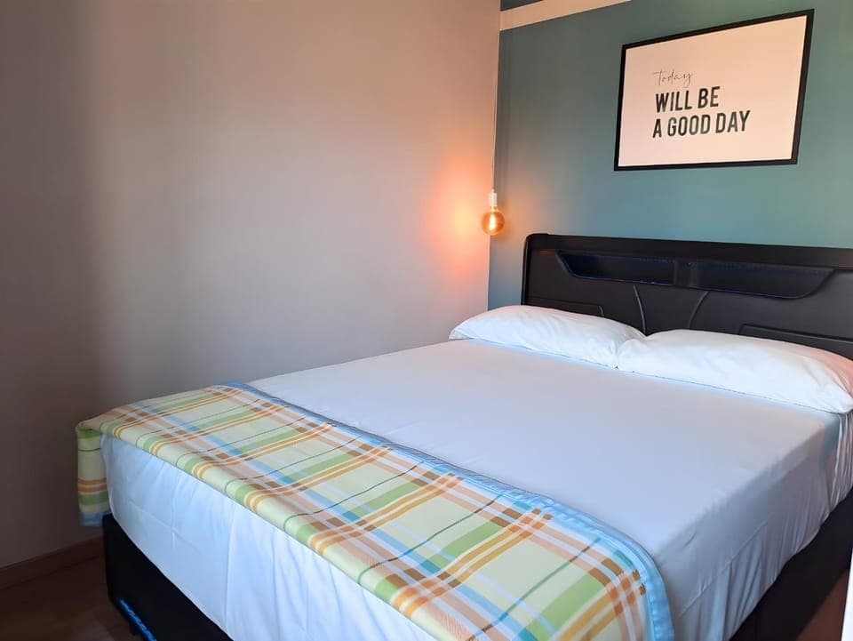 Bed, Bedroom, wardrobe