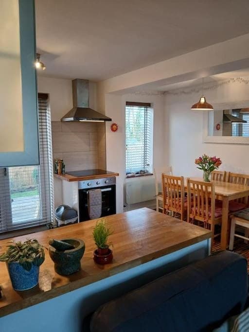 Kitchen or kitchenette, Living room, Dining area