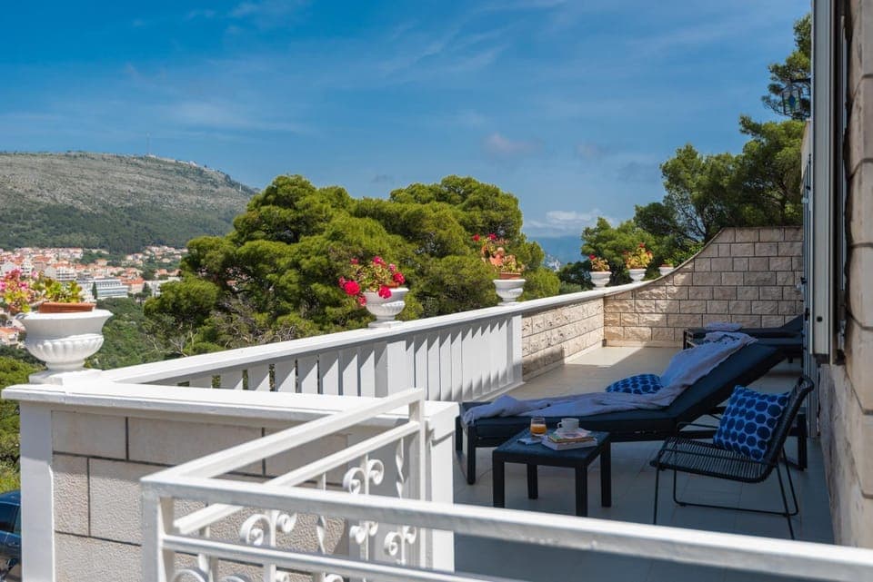 Day, Balcony/Terrace, sunbed