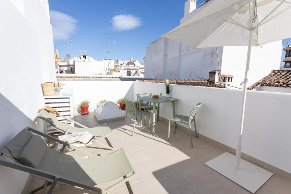 Solarium, View (from property/room), Balcony/Terrace, Balcony/Terrace, sunbed