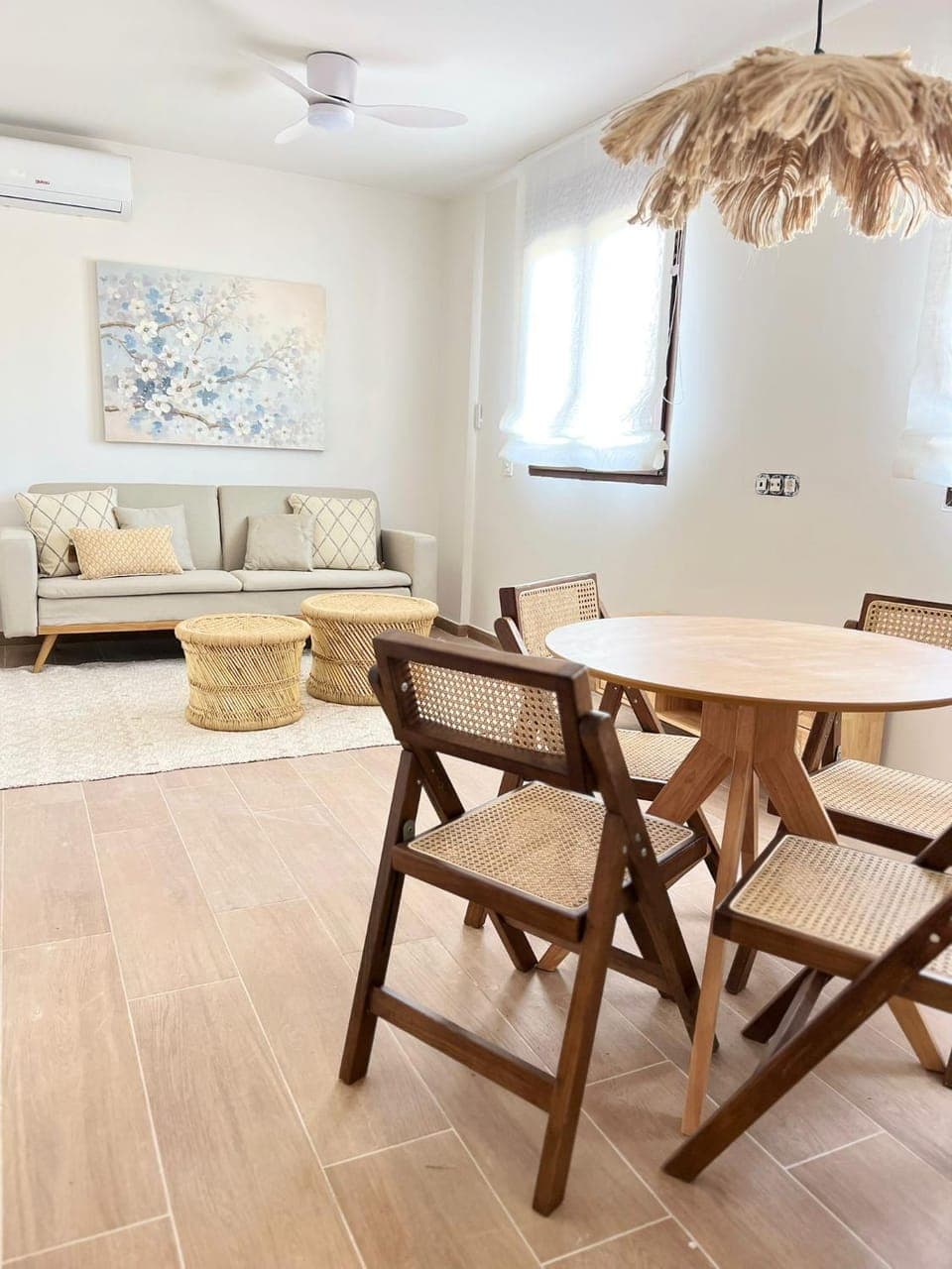 Living room, Dining area, fireplace