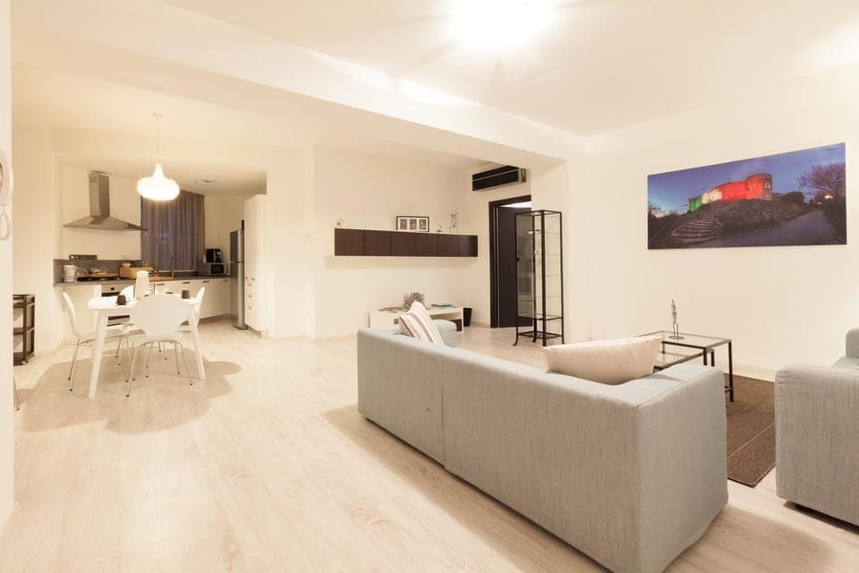 Communal lounge/ TV room, Living room