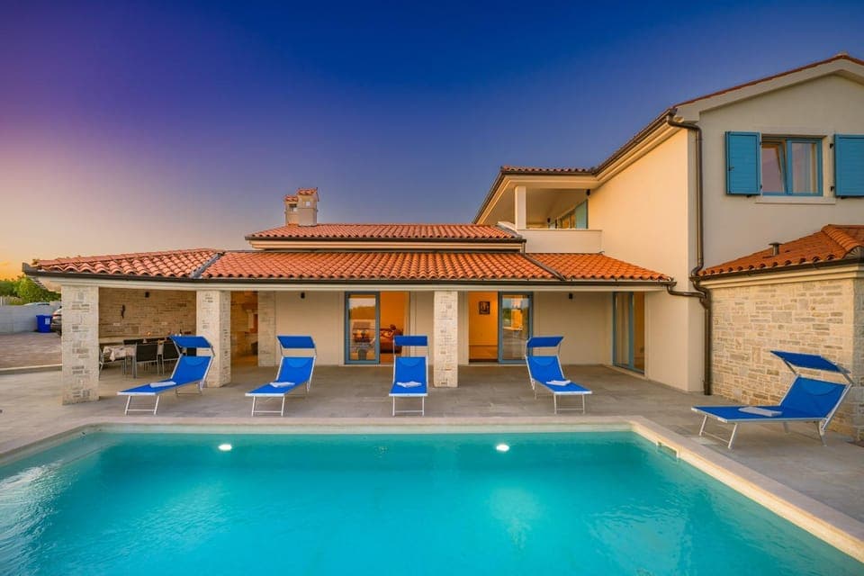 Property building, Swimming pool, Sunset, sunbed