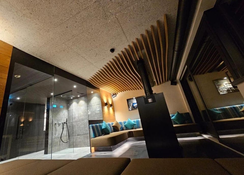 Spa and wellness centre/facilities