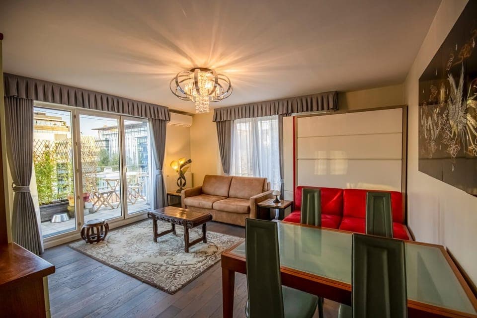 Living room, Seating area, Dining area