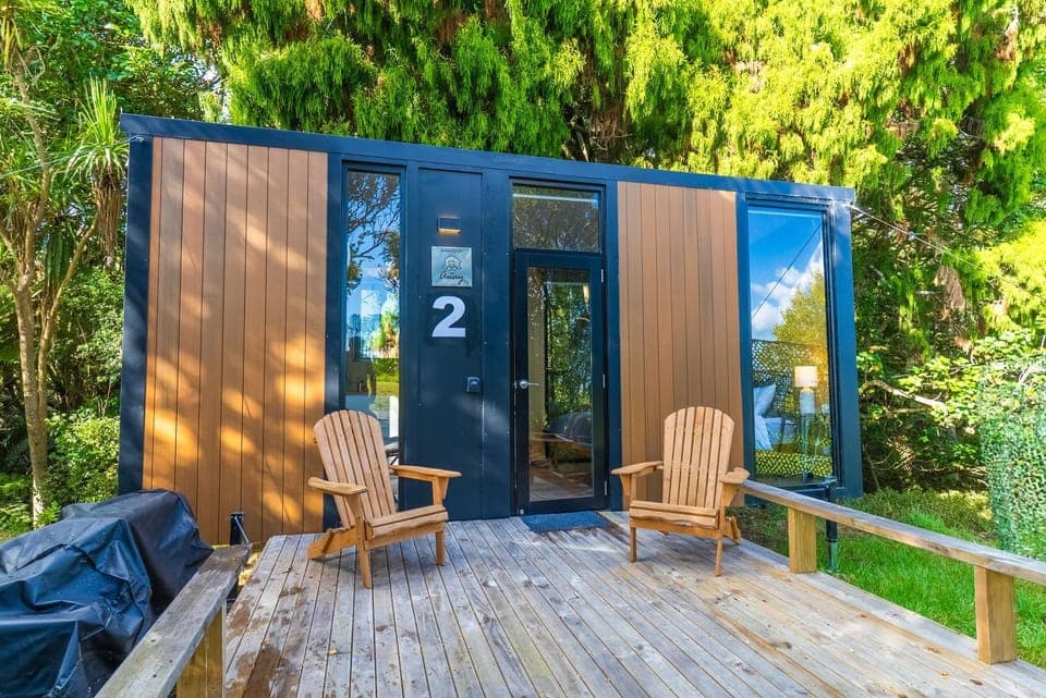 Property building, Patio