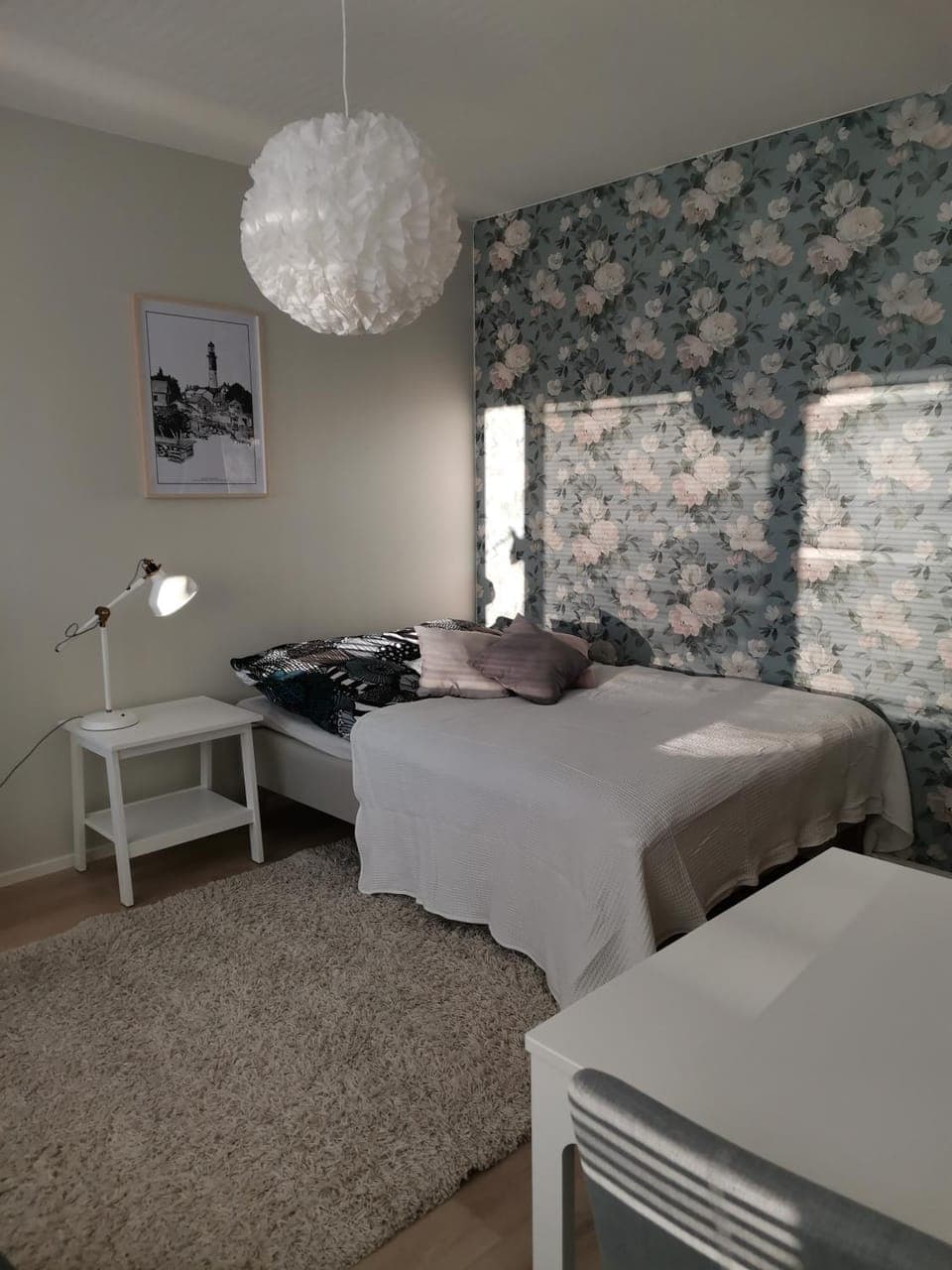 Photo of the whole room