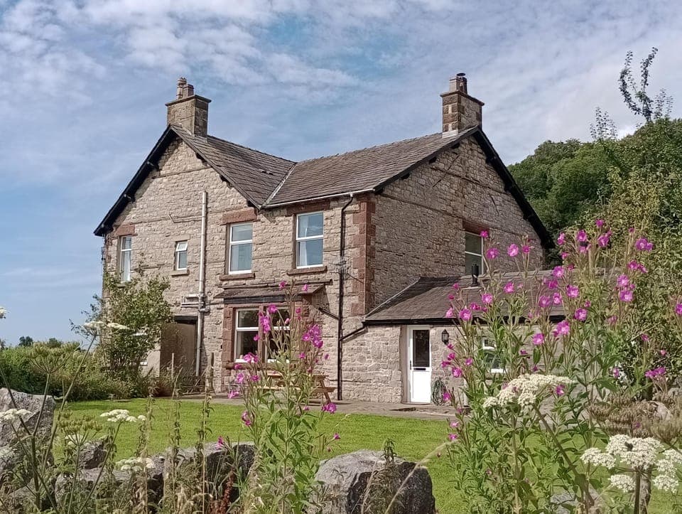 Property building, Garden, Garden view