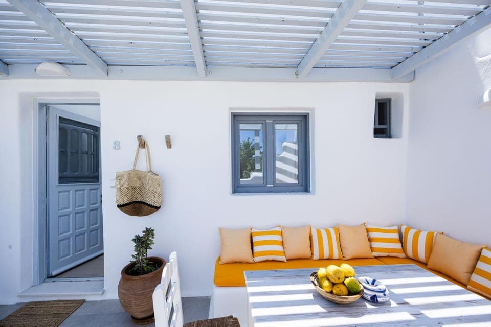 Balcony/Terrace, Dining area