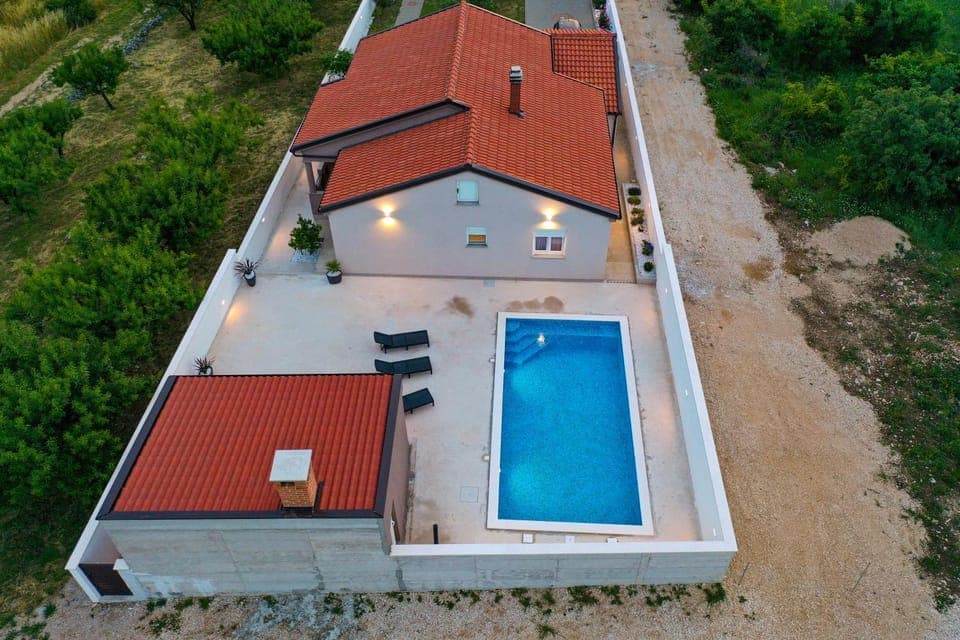 Day, Bird's eye view, Pool view, Swimming pool, sunbed