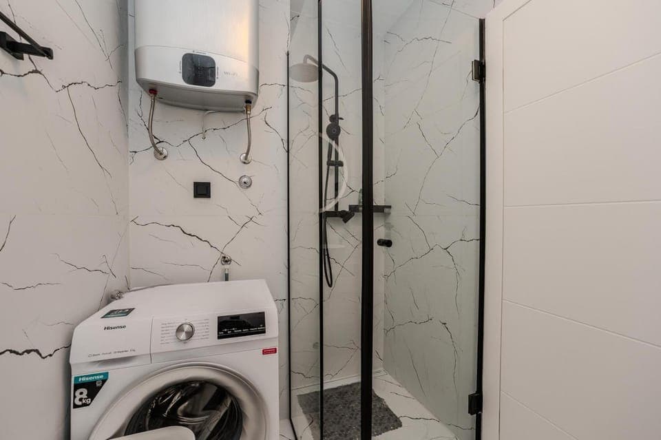 Shower, Bathroom, washing machine
