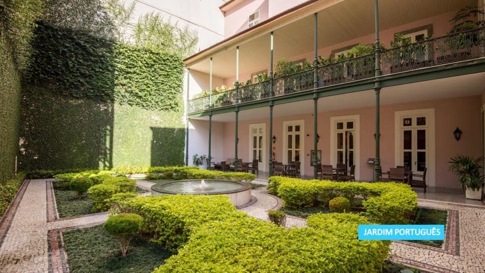 Property building, Patio, Garden, Lounge or bar