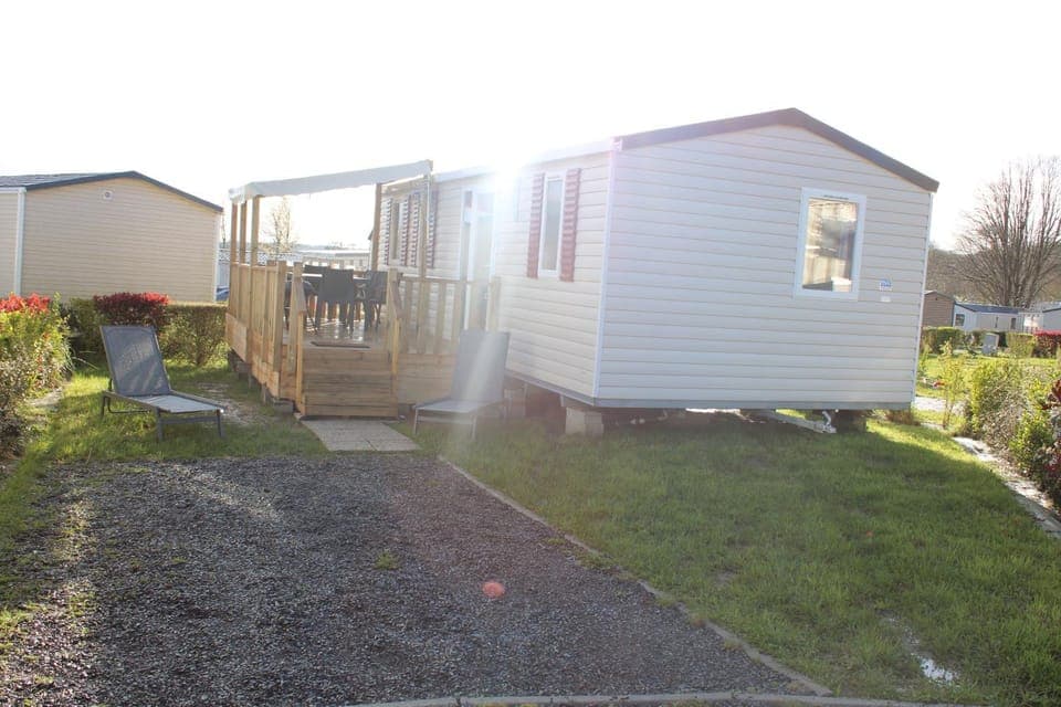 Property building, Garden view