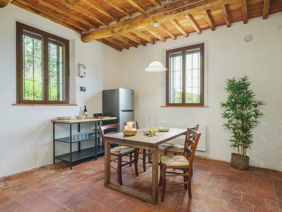 Breakfast, minibar, kitchen